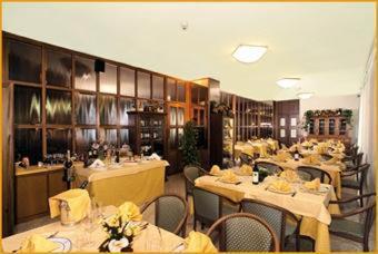 Park Hotel Galileo Reggello Extérieur photo