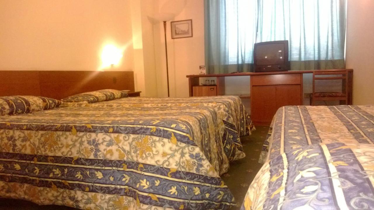 Park Hotel Galileo Reggello Extérieur photo